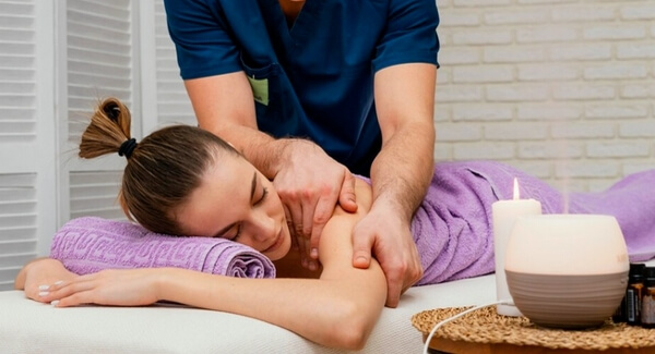 Demystifying Discretion: What a "Discreet" Massage Service Truly Means